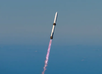 Blue Origin’s New Glenn Rocket Explodes During Pre-Launch Test in Florida
